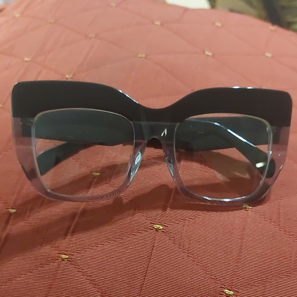 Stylish Black and Clear Women's Sunglasses